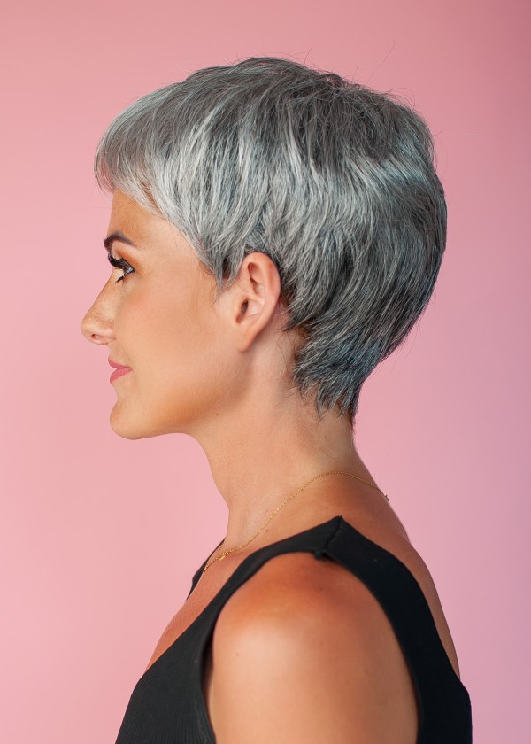 Short blonde wig - synthetic - online store