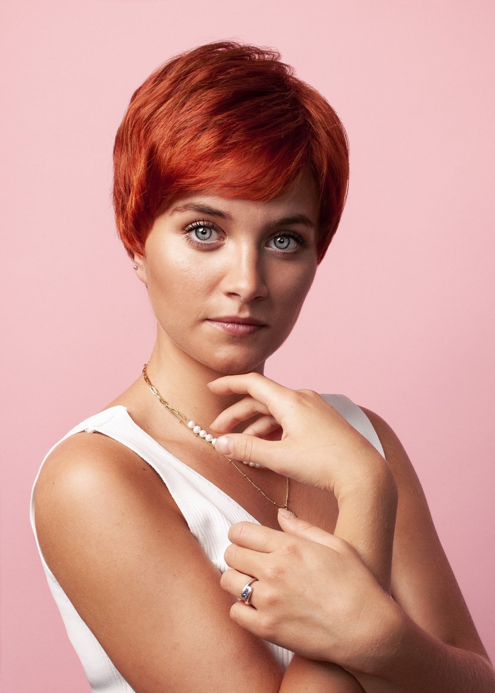 Moteriškas sintetinis raudonas perukas - Trumpas - lenkiška internetin