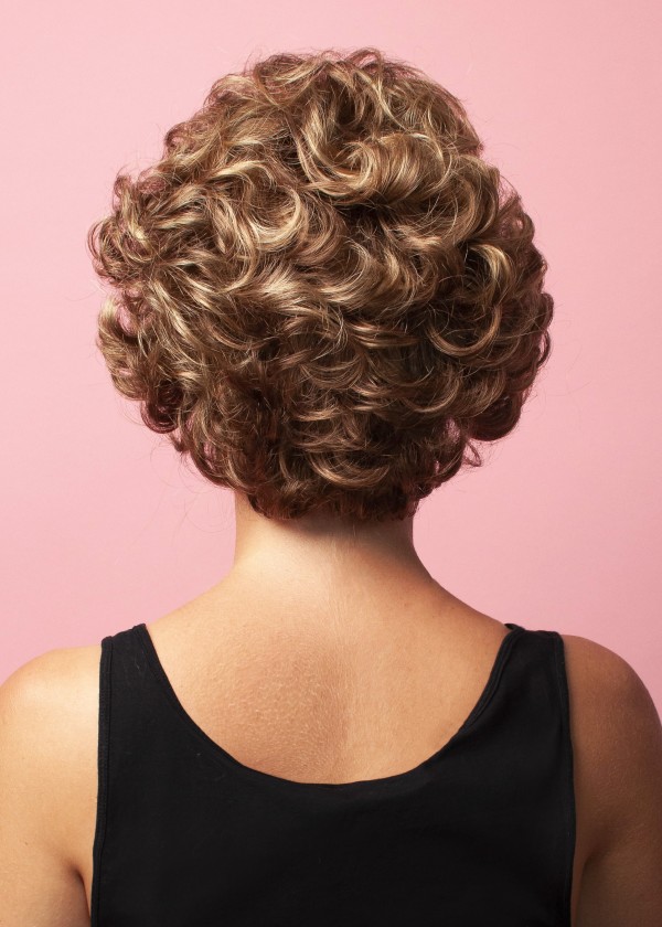 Women's synthetic brown wig - Short - Online store