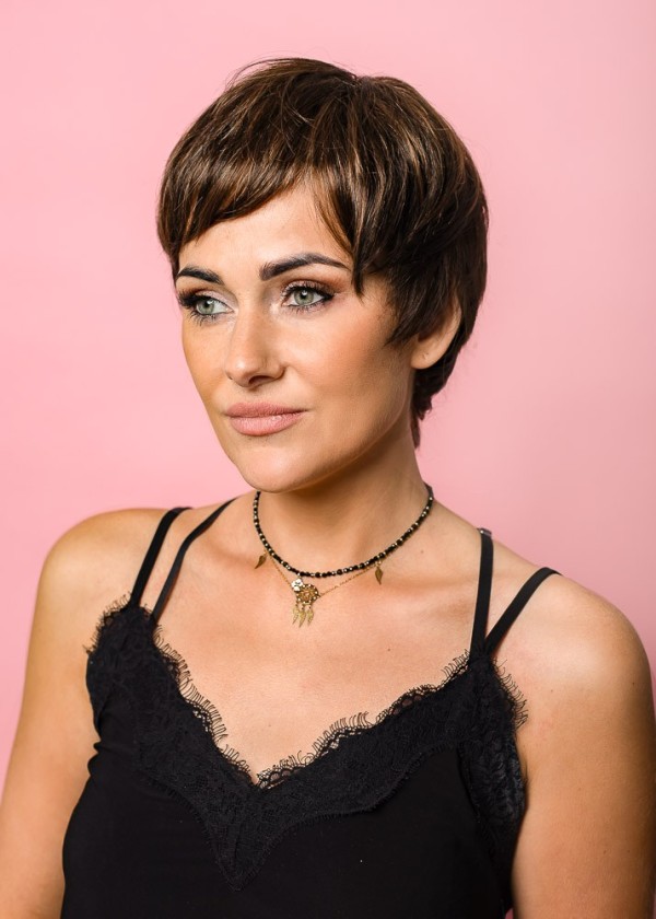 Short Synthetic Wig - Brown - Online Store