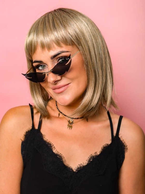 Medium-length synthetic wig - Fuchsia - online store