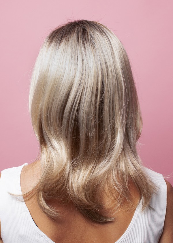 Blonde Kunsthaarperücke - mit Ansatz - Onlineshop