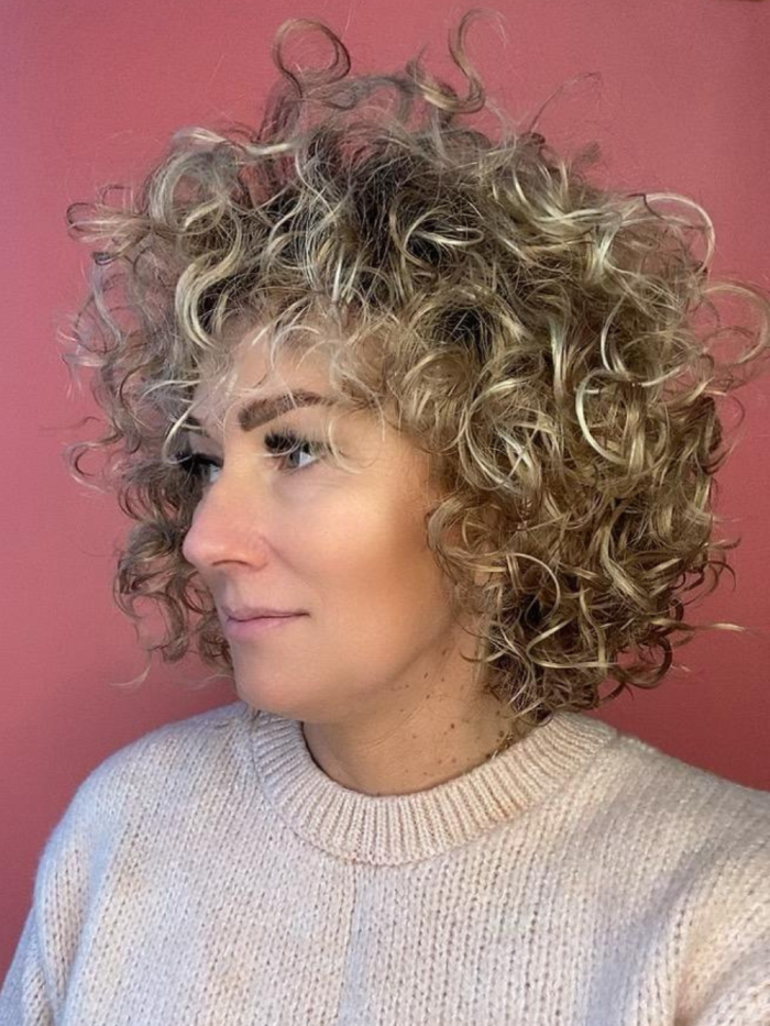 Curly wig, afro curls - Synthetic - Online store