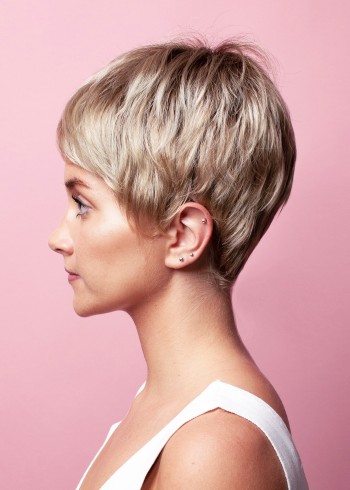 Short synthetic wig - blonde - Polish online store