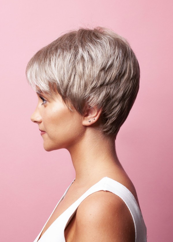 Damen Kunsthaarperücke blond - Kurz - Onlineshop