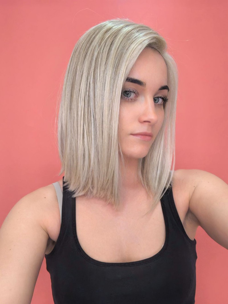 Syntetická parochňa - svetlá blond - Internetový obchod