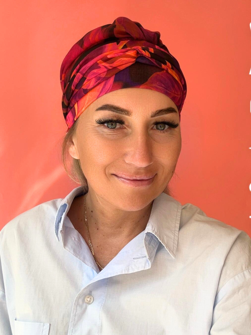 Szyfonowy turban z szarfami