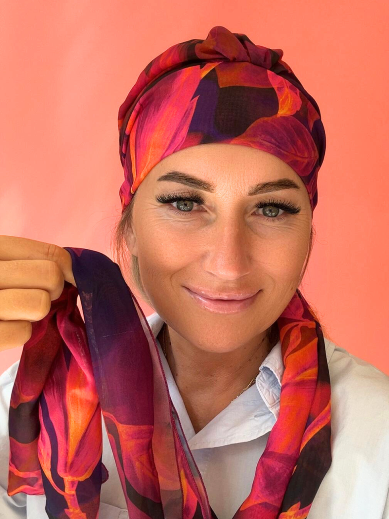 Szyfonowy turban z szarfami