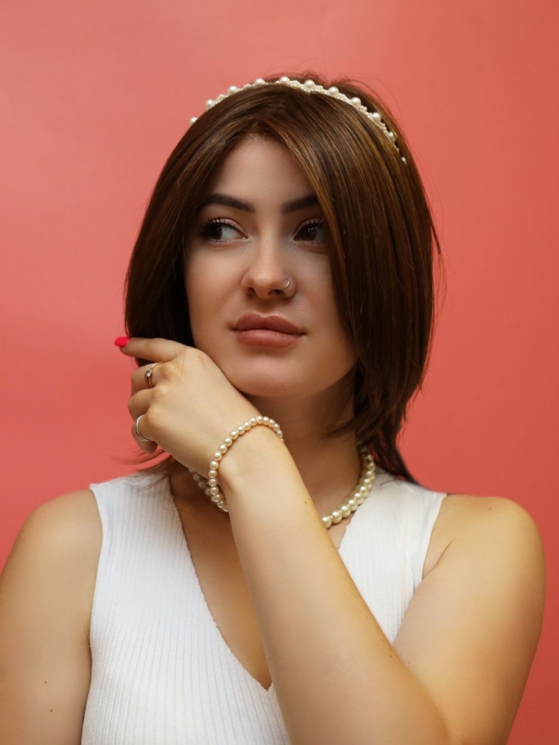 Syntetyczna, termoodporna peruka średniu brąz- Alisa