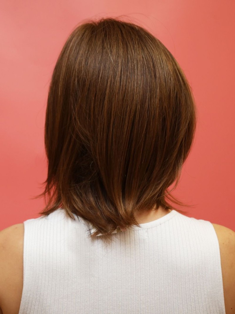 Syntetyczna, termoodporna peruka średniu brąz- Alisa