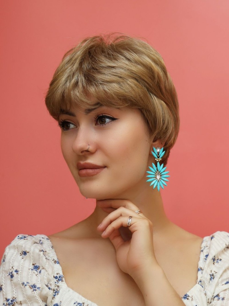 Syntetyczna peruka Ilona ciepły blond
