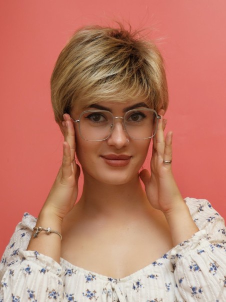 Peruka syntetyczna krótka naturalny blond z odrostem - Hania