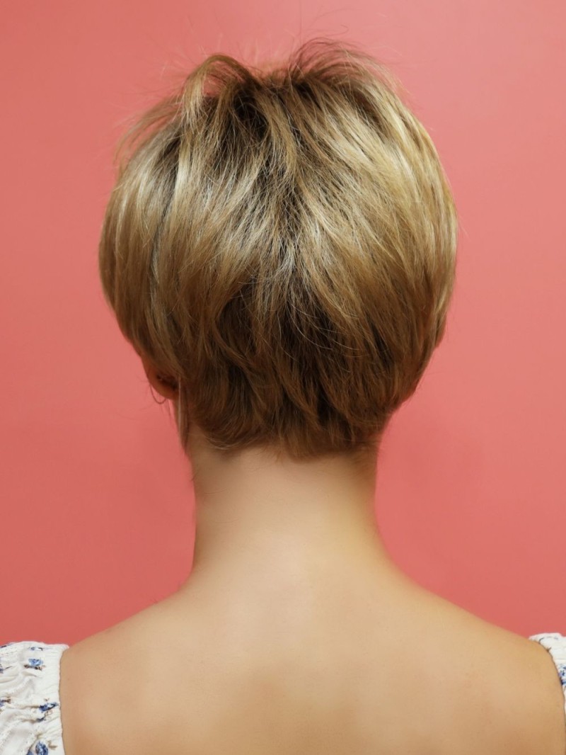 Peruka syntetyczna krótka naturalny blond z odrostem - Hania