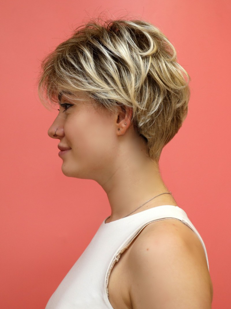 Блондинка-перука - синтетична - інтернет-магазин Польща