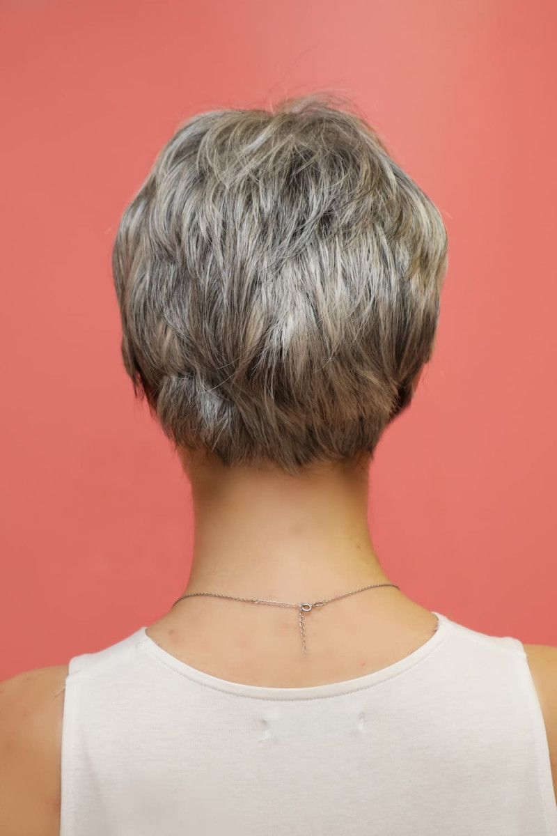 Short wig - synthetic - online store