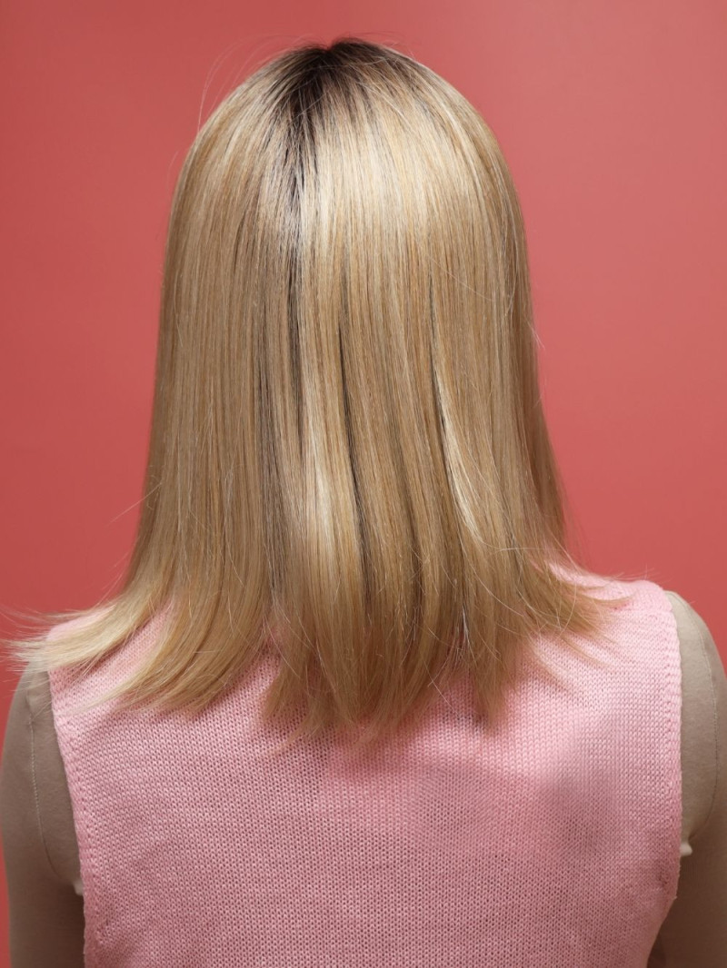 Syntetická parochňa - blond - Internetový obchod Poľsko