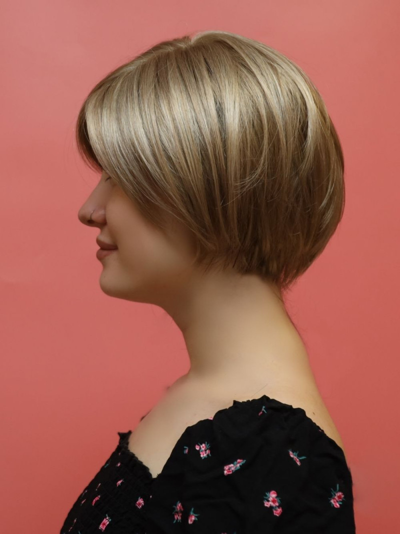 короткий перука - синтетичний - інтернет-магазин Польща